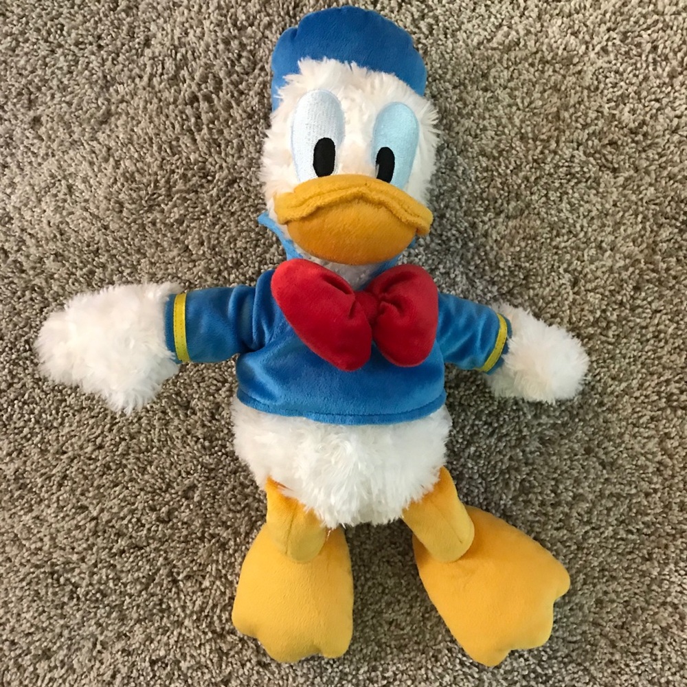 Like New Disney Park Store Stuffed Donald Duck Toy